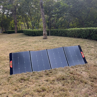 300W 튼튼한 접이식 태양 전지 패널 PV 접이식 단결성 태양 전지 패널
