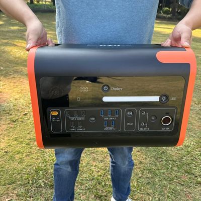 캠핑 및 비상 전력 솔루션용 2000W 2200W 리?? 배터리 태양 전지