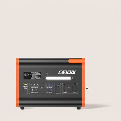 LiFePO4 배터리 휴대용 태양 발전기 C형 3*18W/2*100W 출력 및 패널