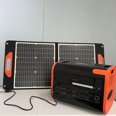 폴더블 2000W 휴대용 전력 발전소 15W 무선 충전과 함께 태양광 전력 공급
