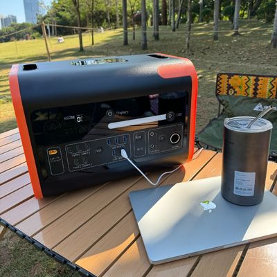 LiFePO4 출력형 2000W 휴대용 태양 발전기 2200W 가정용 태양광 발전소