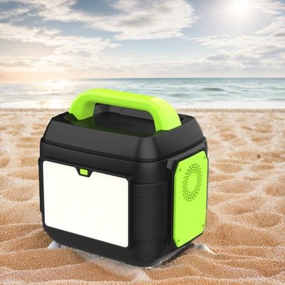 600W 에너지 저장 300W 배터리 뱅크와 200W 태양 전지 충전기와 함께 긴급 이동 전원 공급
