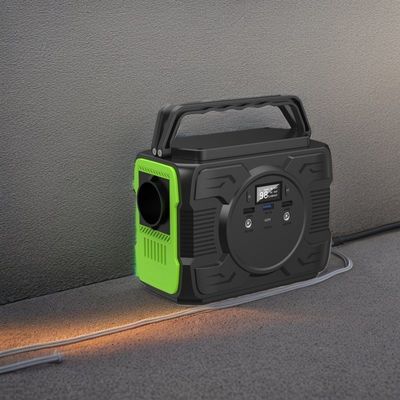 야외 캠핑 및 RV용 200W 300W 600W 다기능 발코니 에너지 저장 발전소