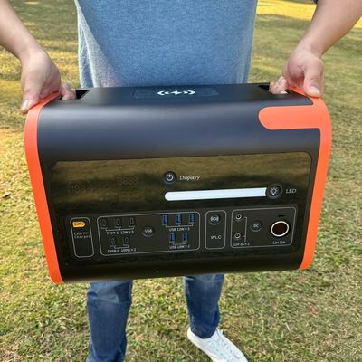 AC 순수 시노파 출력 파형 2000W LiFePO4 배터리 휴대용 모바일 전원 공급 장치