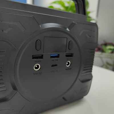 USB2 수출용 휴대용 200W 태양 발전기 5V/2.1A 및 173wh 명목 용량