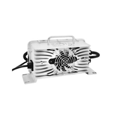 방수 IP67 800W LiFePO4 충전기 스마트 DC 고속 충전기 포크리프트 / 골프 카트