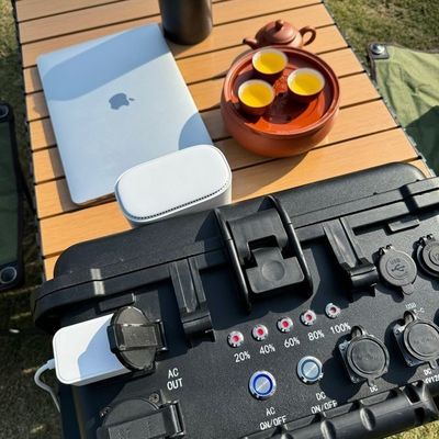 휴대용 손 막대기 모바일 전원 공급 3000W 4000W 5000W 순수한 시노스 파드 출력 파드 형태