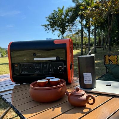 2000W 2200W LiFePO4 배터리 야외 캠핑용 휴대용 발전소 메인 충전 모드