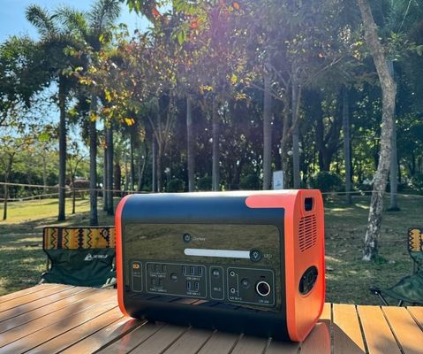 1800W 2000W 2200W 휴대용 발전소 2kw 리?? LiFePO4 배터리 AT22 검은색