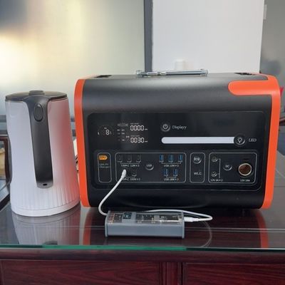 동아시아 시장용 1800W-2400W 에너지 저장 휴대용 발전소 태양 발전기