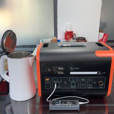 2000W 에너지 저장장치 / 태양 전기 자동차 충전형 휴대용 발전기 AC DC USB 충전 AT22