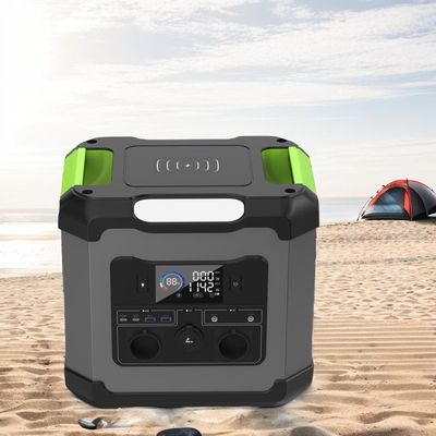 휴대용 태양광 비상 발전소 AC 출력 전압 110/230V-50Hz/60Hz 1500W