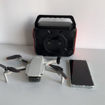 48000mAh 비상용 소형 휴대용 모바일 전원 은행 및 DC1 2 출력 12V-16.8V/6A