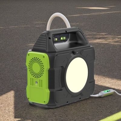 커스터마이징 가능한 야외 200W 300W 전력 110V 220V AC 소켓과 함께 비상 전원 공급