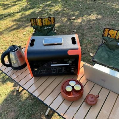 유럽 연합 AC 소켓 2000W 2048wh 휴대용 전력 발전소 쌍방향 고속 충전 UPS