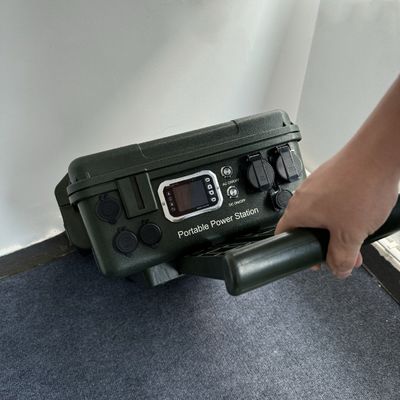 6000W 6048Wh 휴대용 충전기 태양 전지 패널 USB 및 자동차 충전 리?? 배터리