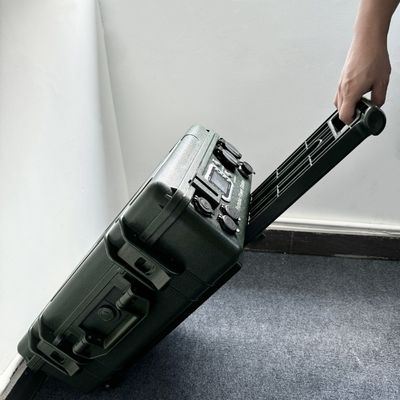 43kg 휴대용 발전소 6000W/6048Wh 용량 77x54x32cm 가정용 패키지 크기