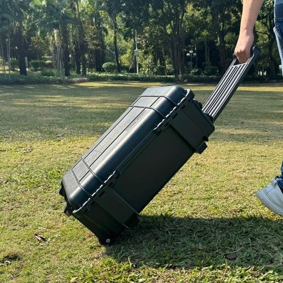 ST-70 슈퍼 패스트 충전 6000W 4800wh 휴대용 전력 발전소 스마트 홈 기능