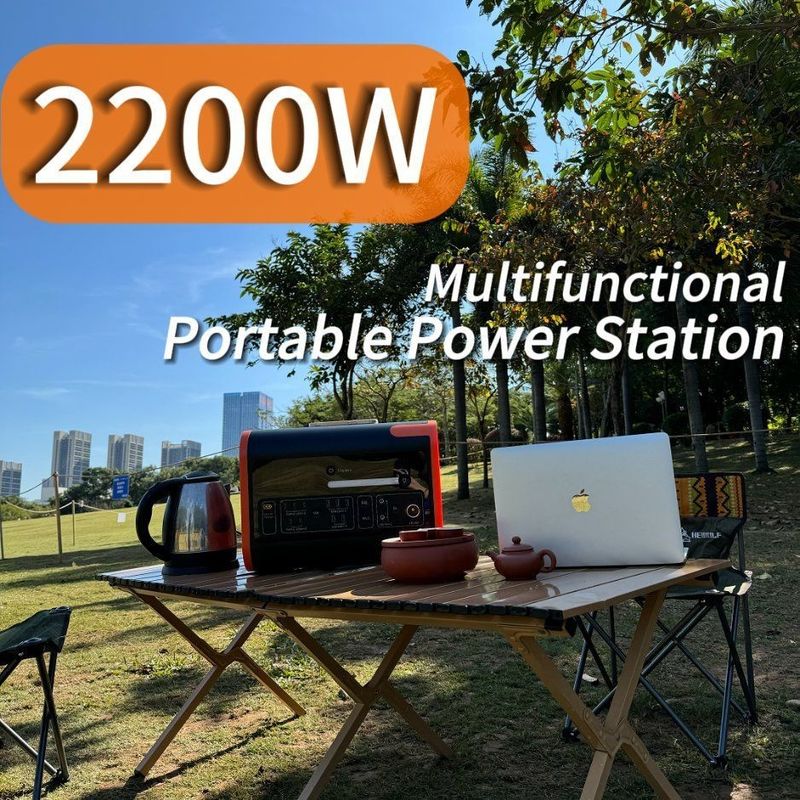 캠핑 및 야외 활동용 미국 AC 소켓 2000W 태양광 발전소