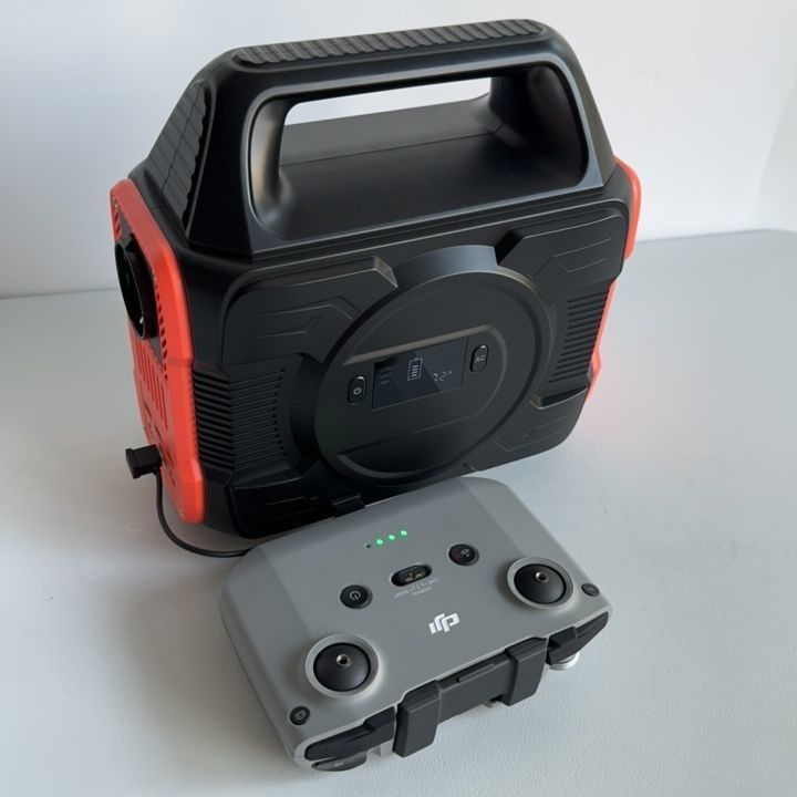300W/110/220V-50Hz/60Hz 휴대용 태양광 발전소 대기 전원 기능