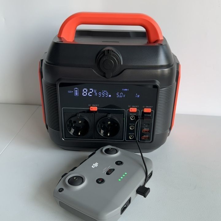 C형 출력 Pd100W Pd27W S6 LiFePO4 576wh 야외용 휴대용 케이스 전력 발전소
