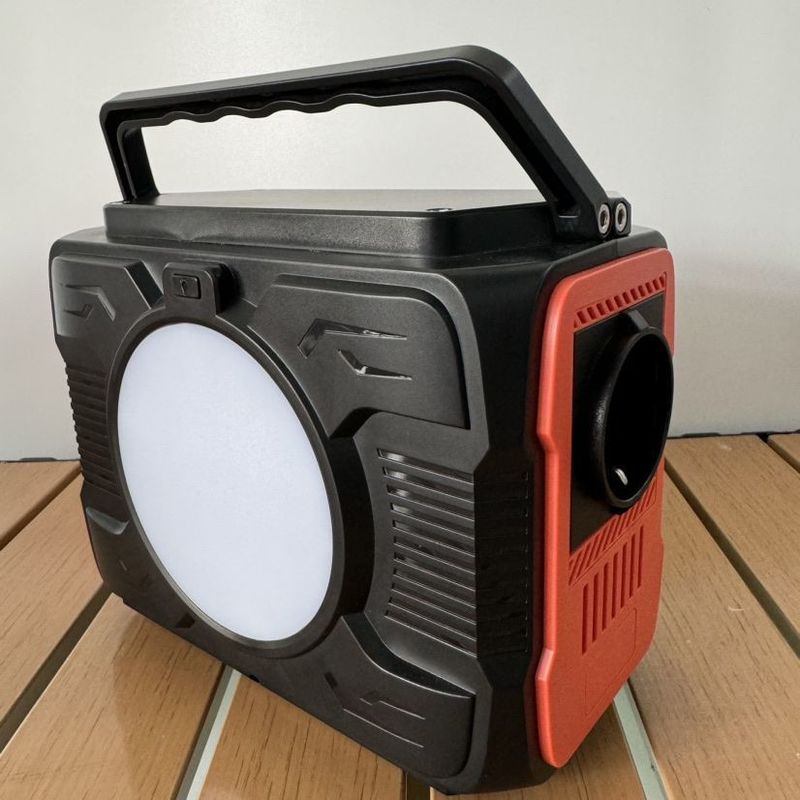 휴대용 태양광 발전소 LED 라이트 AC 출력 전력 5V-20V/2A 어댑터 입력