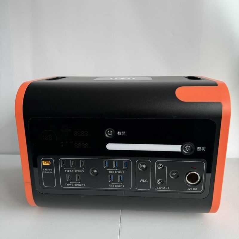 2200W 일정한 전력 출력 휴대용 태양광 발전소 1500W 1000W 가정 비상용
