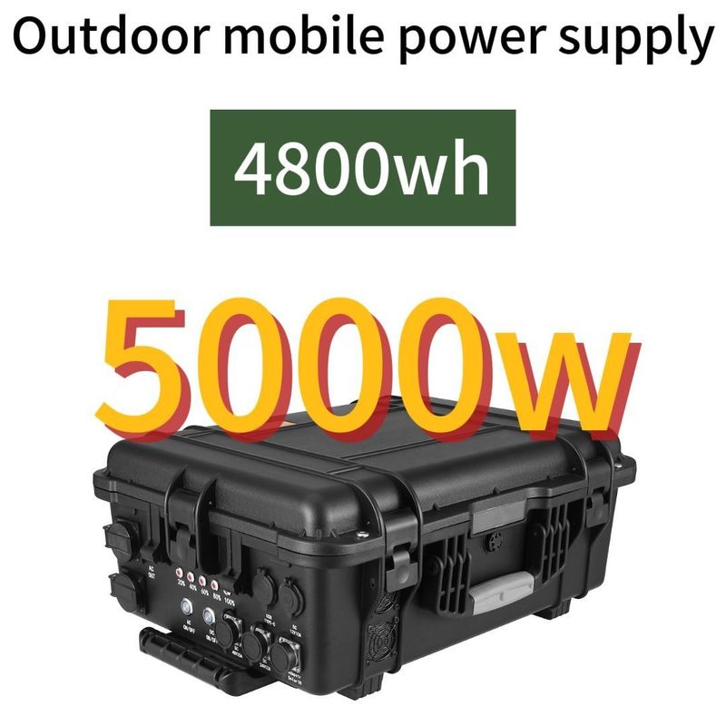 자동차 충전을 위한 5000W/4800whlifepo4 야외 재충전 가능한 태양광 및 풍력 발전소