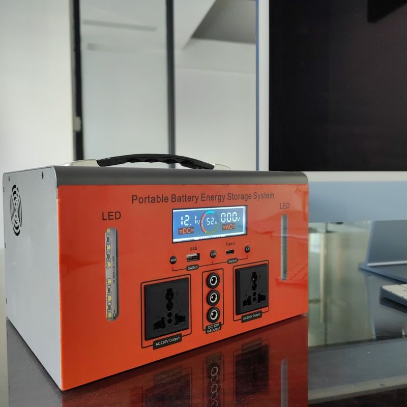 휴대용 300W/500W 태양 전지 패널 충전 야외 활동용 모바일 충전소